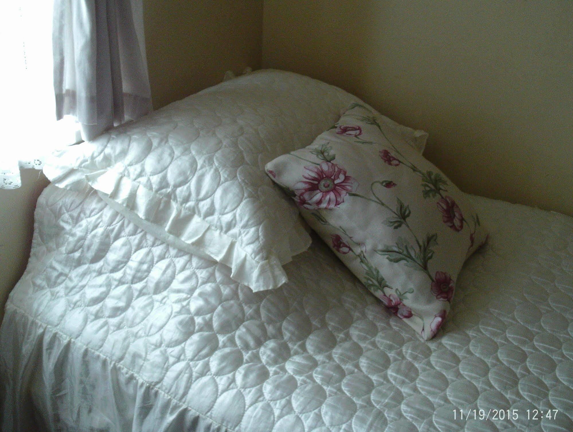 Stansted Airport Cottage Elsenham Bagian luar foto